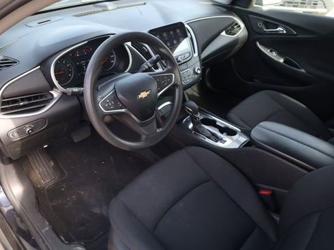 Used 2023 Chevrolet Malibu LT w/ Driver Confidence Package image 9