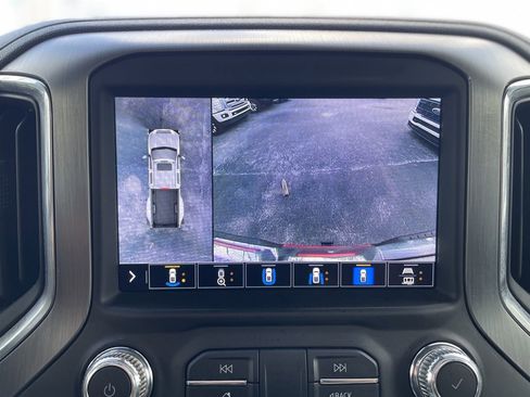 Used 2022 GMC Sierra 3500 Denali w/ Denali Ultimate Package image 34