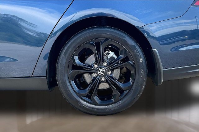 Certified 2025 Honda Accord SE image 29