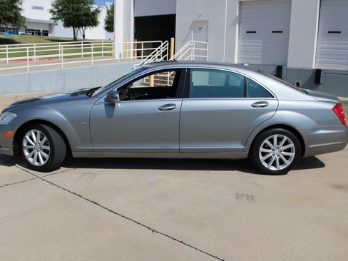 Used 2012 Mercedes-Benz S 350 BlueTEC 4MATIC image 5