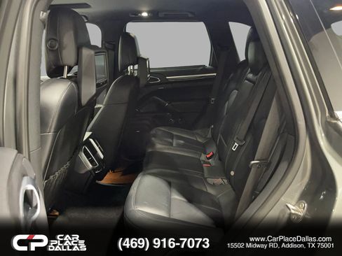 Used 2014 Porsche Cayenne AWD/4WD image 19