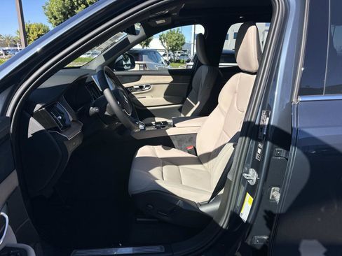 New 2026 Volvo XC90 B6 Plus w/ Protection Package Premier image 13