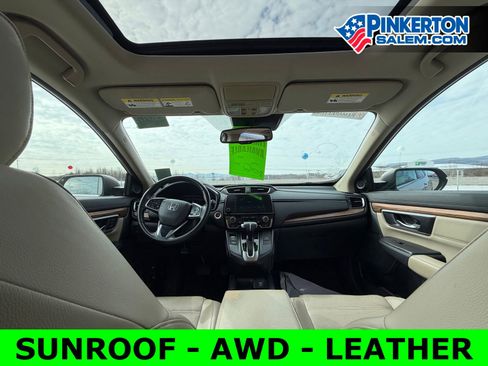 Used 2018 Honda CR-V Touring image 5