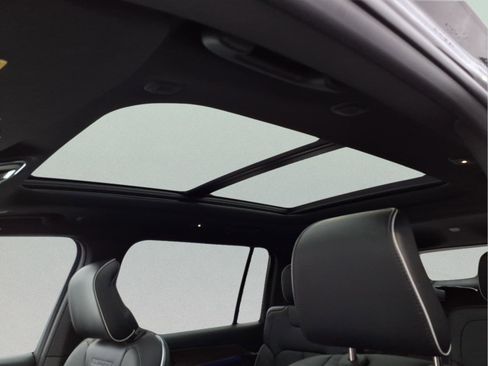 New 2025 Jeep Grand Cherokee L Summit image 17