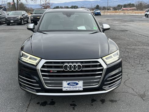 Used 2018 Audi SQ5 Premium Plus w/ Navigation Package image 3
