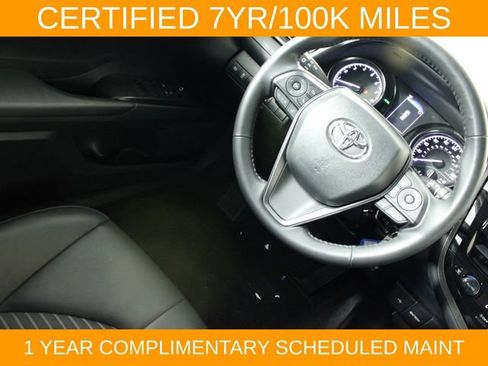 Used 2024 Toyota Camry SE FWD image 17