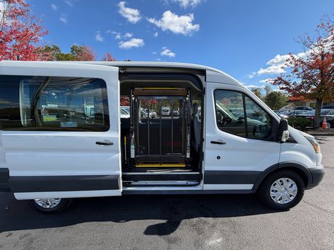 Used 2016 Ford Transit 350 XL image 27