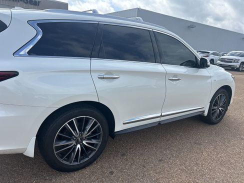 Used 2019 INFINITI QX60 Luxe w/ Sensory Package image 15