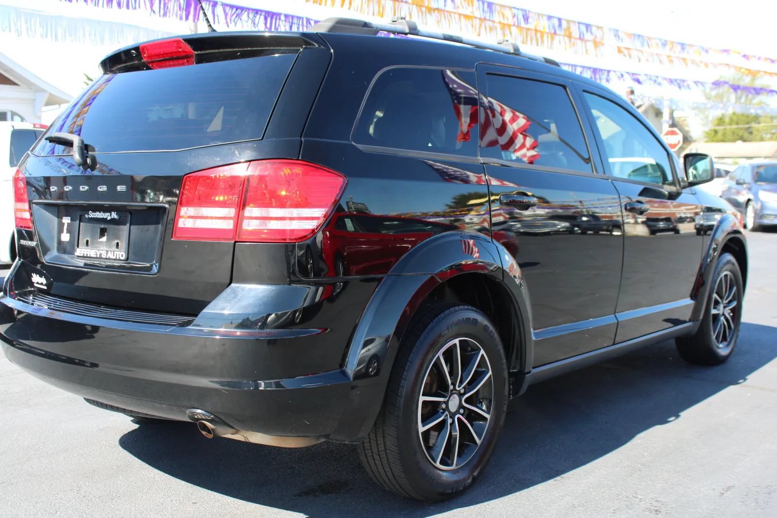Used 2017 Dodge Journey SE w/ Flexible Seating Group FWD image 3