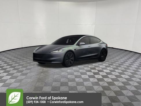 Used 2025 Tesla Model 3 Long Range image 28