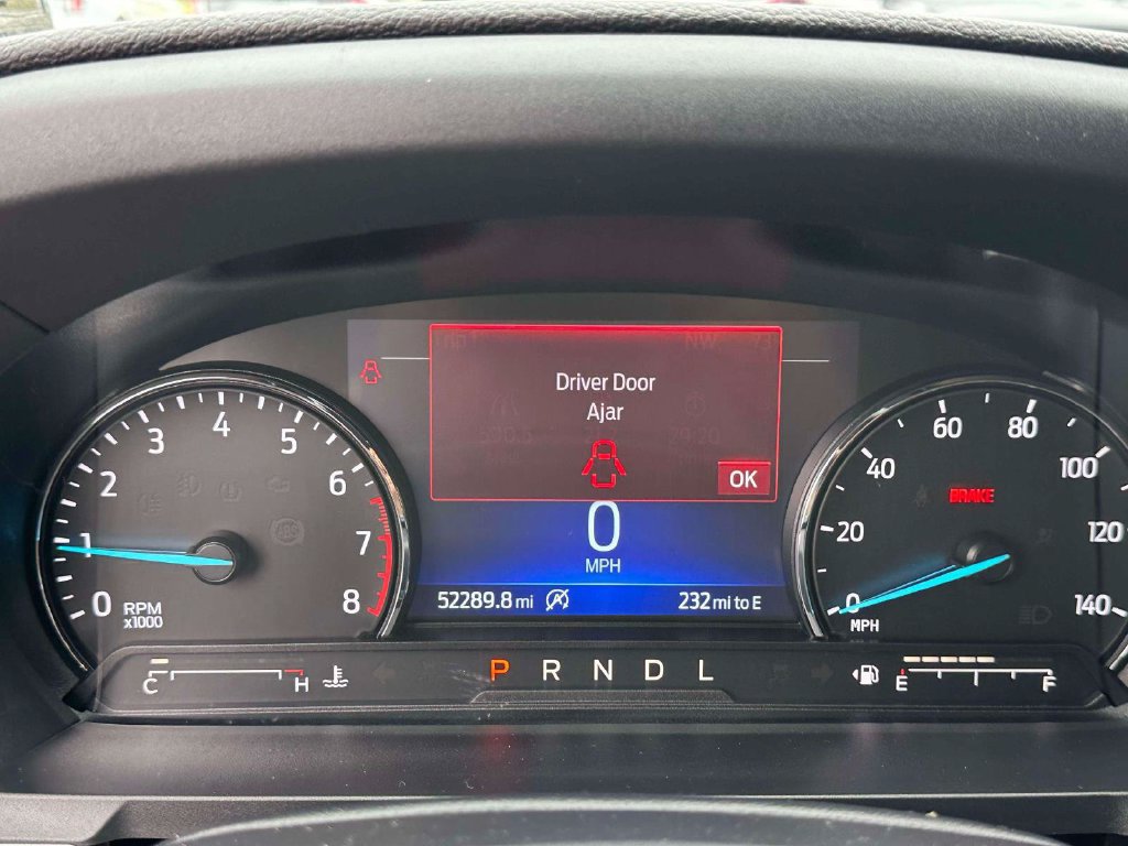 Used 2023 Ford Explorer XLT w/ Equipment Group 202A AWD/4WD image 26