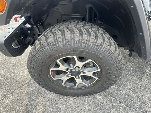 Used 2020 Jeep Wrangler Unlimited Rubicon w/ Dual Top Group image 39