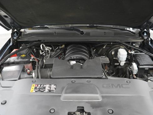 Used 2020 GMC Yukon Denali w/ Open Road Package AWD/4WD image 33