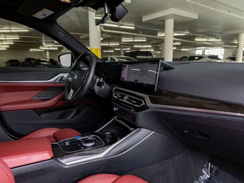 Used 2023 BMW i4 eDrive35 RWD image 28