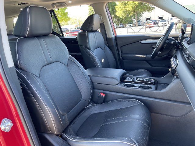 Used 2025 Honda Pilot Elite image 28