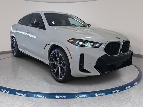New 2026 BMW X6 M60i w/ Parking Assistance Package image 3
