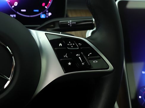 Certified 2024 Mercedes-Benz C 300 Sedan image 12