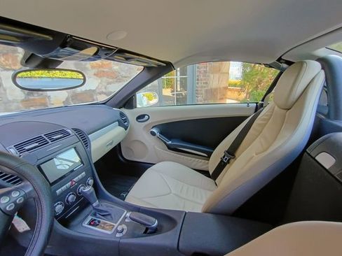 Used 2005 Mercedes-Benz SLK 350 image 60