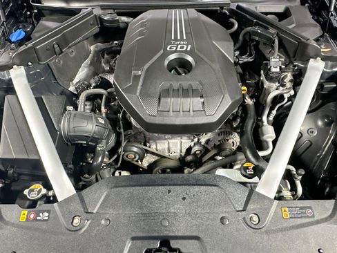 Used 2019 Kia Stinger Premium image 37