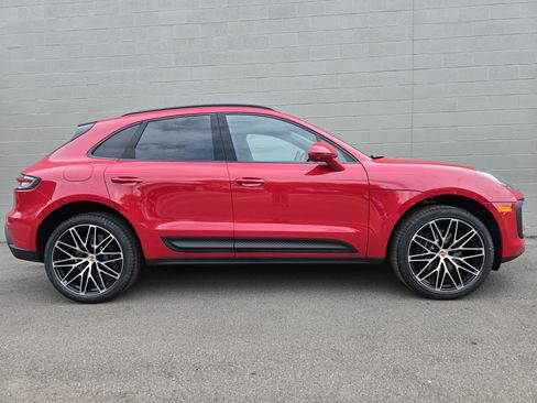 New 2025 Porsche Macan image 10
