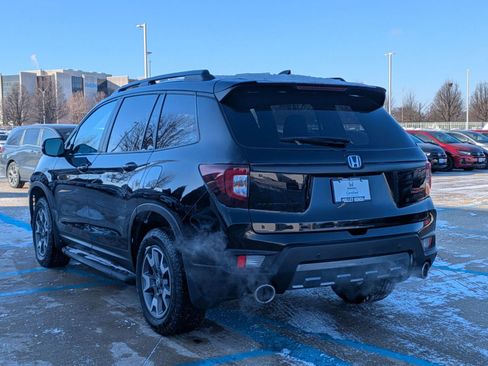 Certified 2023 Honda Passport TrailSport image 8