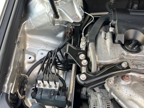 Used 2014 Toyota Camry FWD image 40