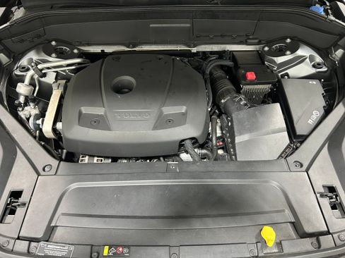 Used 2019 Volvo XC90 T6 Momentum w/ Advanced Package AWD/4WD image 18