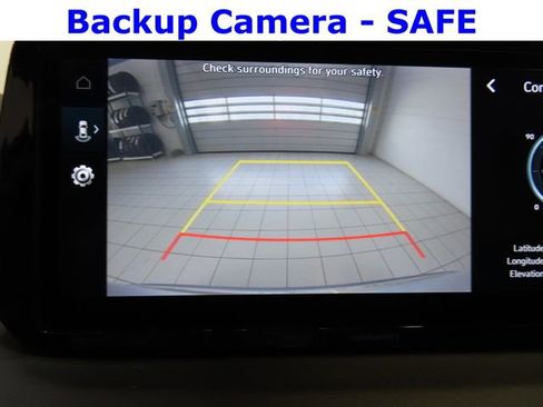 Used 2023 Hyundai Santa Fe SEL AWD/4WD image 9