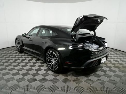 New 2026 Porsche Taycan image 34
