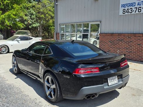 Used 2014 Chevrolet Camaro SS w/ RS Package RWD image 5