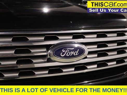 Used 2020 Ford Expedition Limited w/ Equipment Group 301A RWD image 12