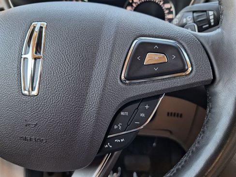 Used 2019 Lincoln MKC Reserve w/ MKC Climate Package image 19