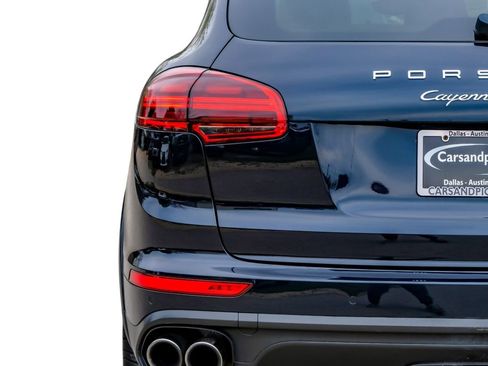 Used 2018 Porsche Cayenne Turbo image 52