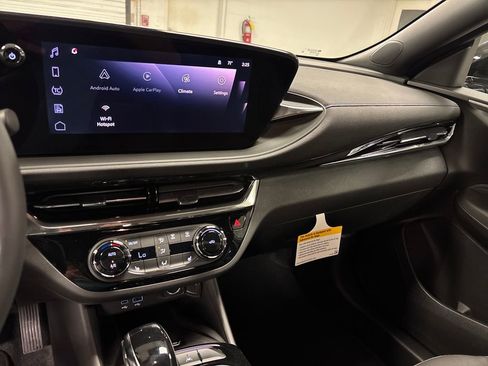 New 2026 Buick Envista Sport Touring w/ Convenience I Package FWD image 36