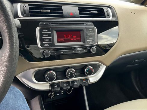 Used 2016 Kia Rio LX image 15