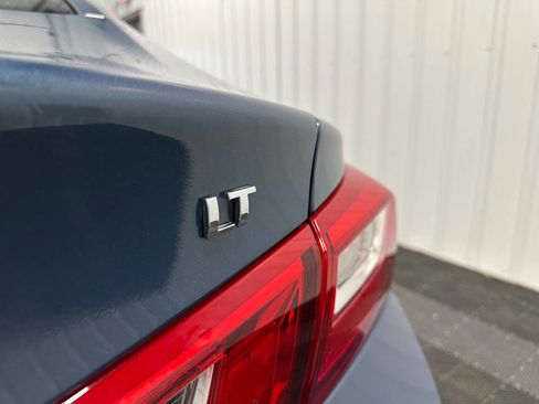 Used 2024 Chevrolet Malibu LT image 14