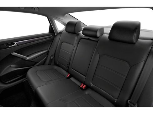 Used 2021 Volkswagen Passat 2.0T SE image 45