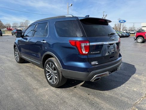 Used 2016 Ford Explorer Platinum image 5
