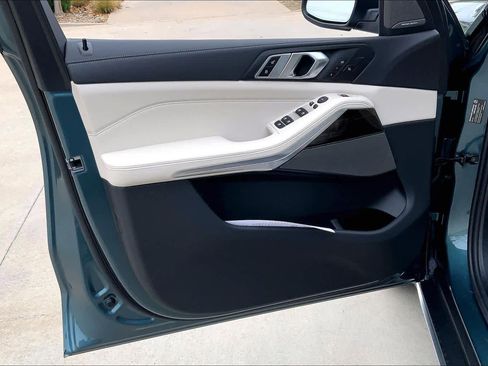 New 2026 BMW X5 xDrive40i image 10