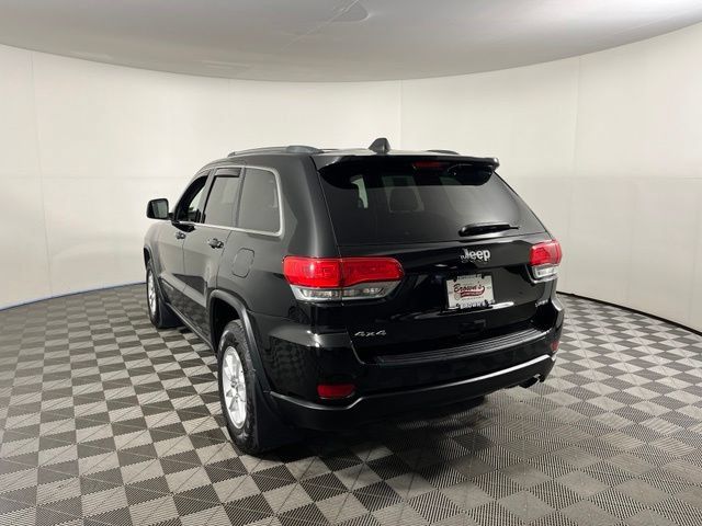 Used 2019 Jeep Grand Cherokee Laredo AWD/4WD image 5