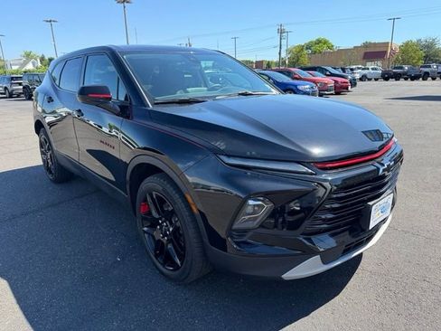 Certified 2023 Chevrolet Blazer LT FWD image 1