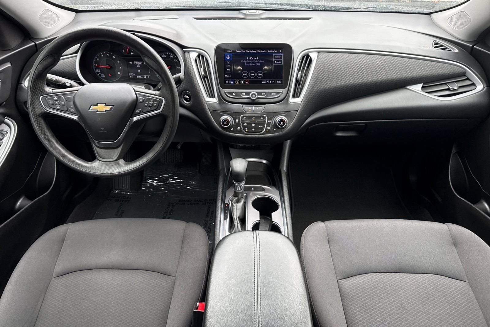Used 2023 Chevrolet Malibu LT FWD image 21
