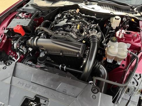 Used 2025 Ford Mustang Premium RWD image 30