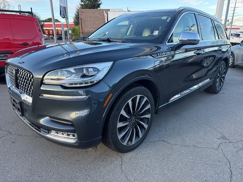 Used 2022 Lincoln Aviator Black Label Grand Touring w/ Class IV Trailer Tow Package image 2