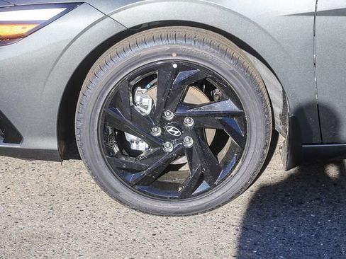 New 2026 Hyundai Elantra SEL Sport image 11