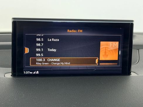 Used 2017 Audi Q7 3.0T Premium Plus image 23