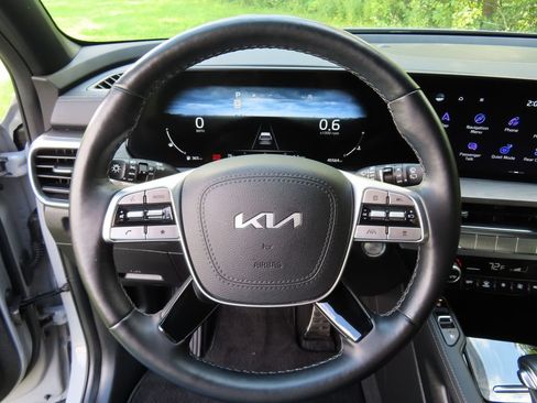 Certified 2024 Kia Telluride SX X-Line AWD/4WD image 23