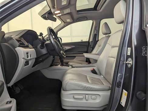 Used 2020 Honda Pilot EX-L image 6