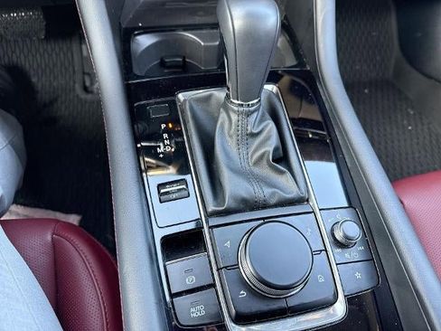 Used 2025 MAZDA MAZDA3 s image 16