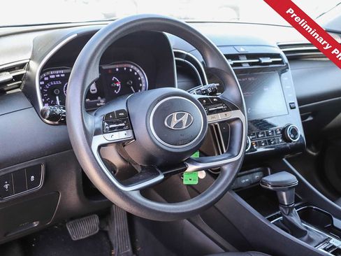 Used 2023 Hyundai Tucson SE AWD/4WD image 15